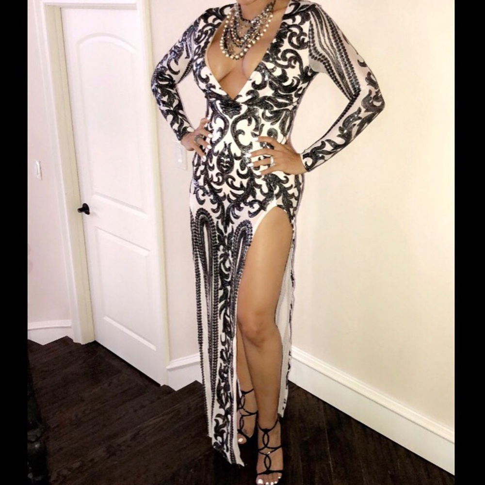 Nude & black sequin double split after 5 dress 🖤
